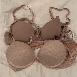 2 34A Aerie Bras